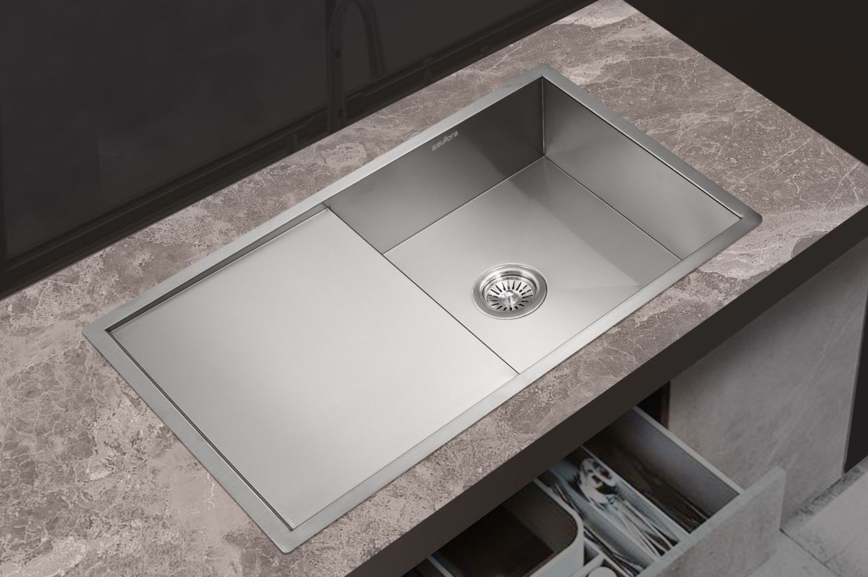 Single Bowl Premium Kitchen Sink With Drain Board